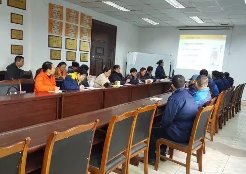 為什么中介介紹工作多是電子廠？工廠為何不自招？現實原因剖析